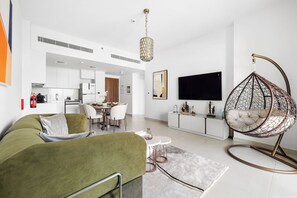 Living area - Stylish 1BR with Burj Al Arab View (Dubai)