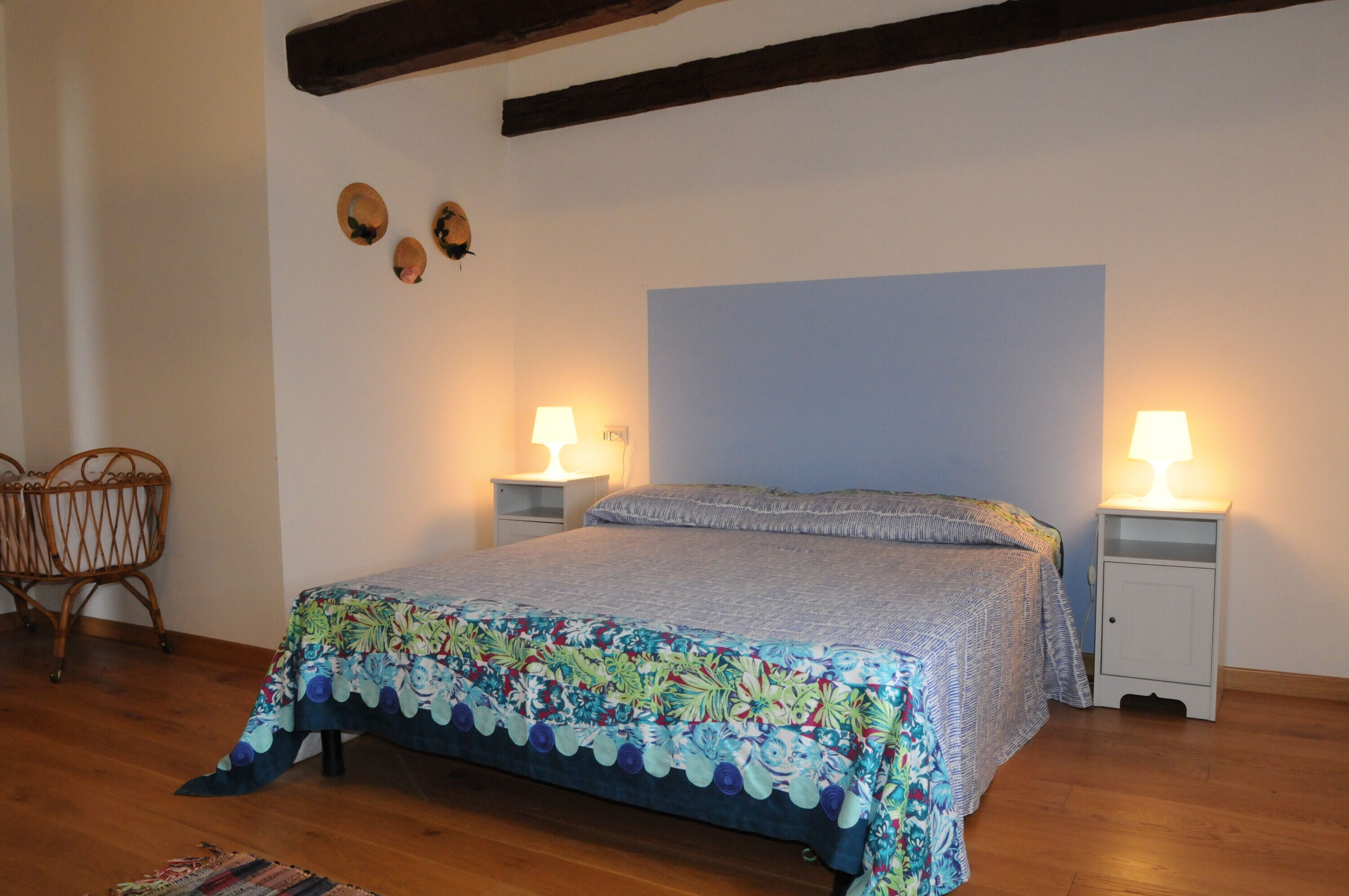 Una scrivania, Wi-Fi