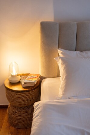 2 bedrooms, iron/ironing board, free WiFi, bed sheets - 2BR Gem Apt | Near Kalimarmaro & Metro | Pagkrati (Athens)