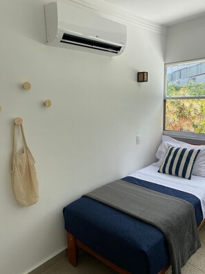 Family Apartment - Condomínio Praias do Guarujá - Praia do Tombo - SP (Guarujá)