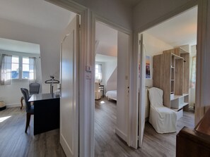 4 bedrooms, free WiFi - House Sarzeau, 4 bedrooms, near beach, pets allowed, wifi (Sarzeau)