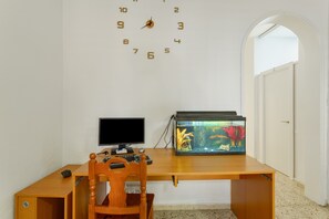 Interior - Quadruple Room (Arinaga)