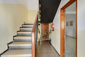 Interior - Quadruple Room (Arinaga)