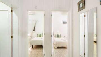 1 chambre, fer et planche Ă repasser, Wi-Fi, draps fournis