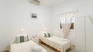 1 soveværelse, strygejern/strygebræt, Wi-Fi, sengetøj