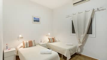 2 soveværelser, strygejern/strygebræt, sengetøj