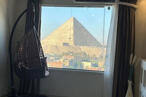 Interior - Cheops Horizon Pyramids View (Giza Governorate)