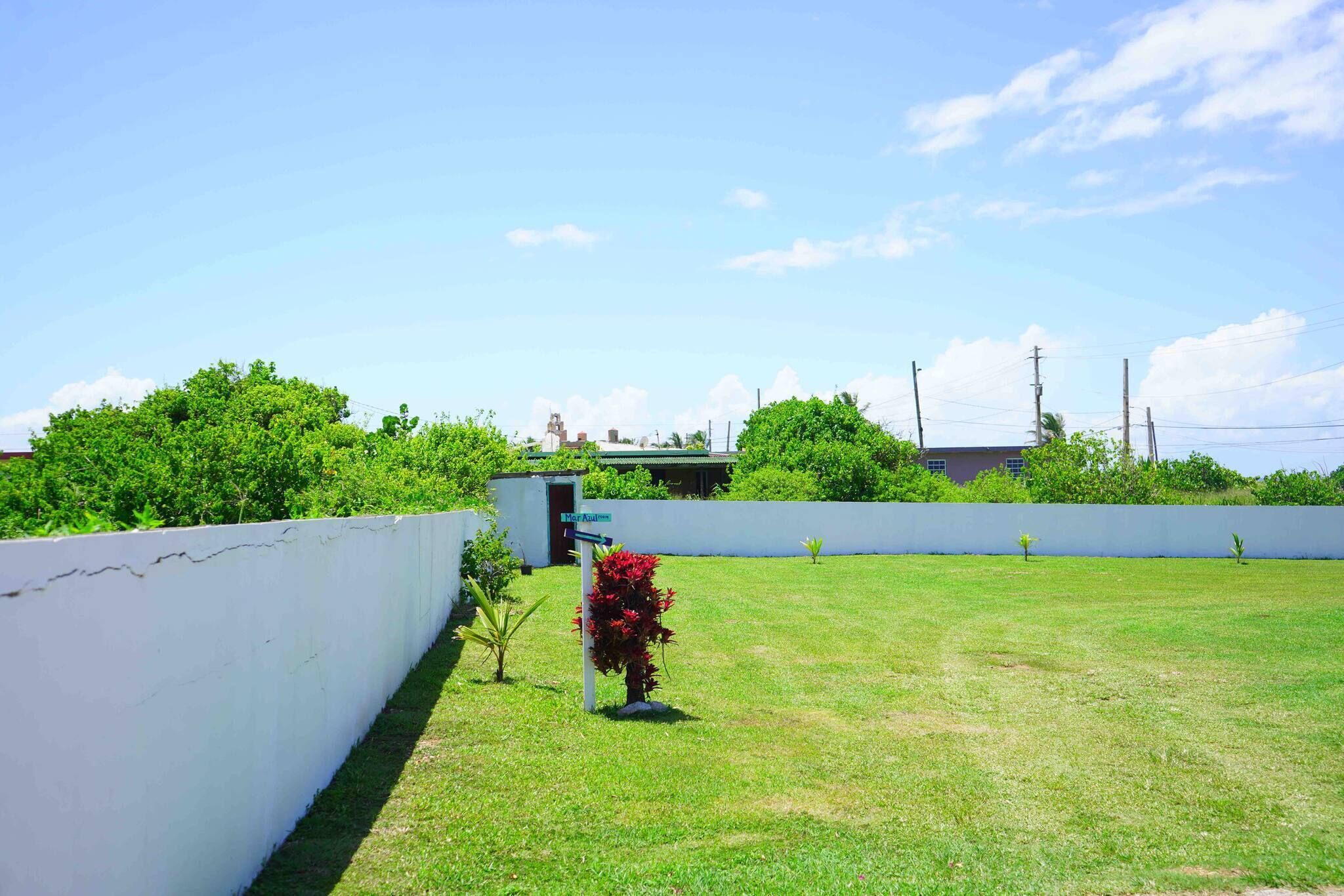 المنطقة المحيطة بالمنشأة