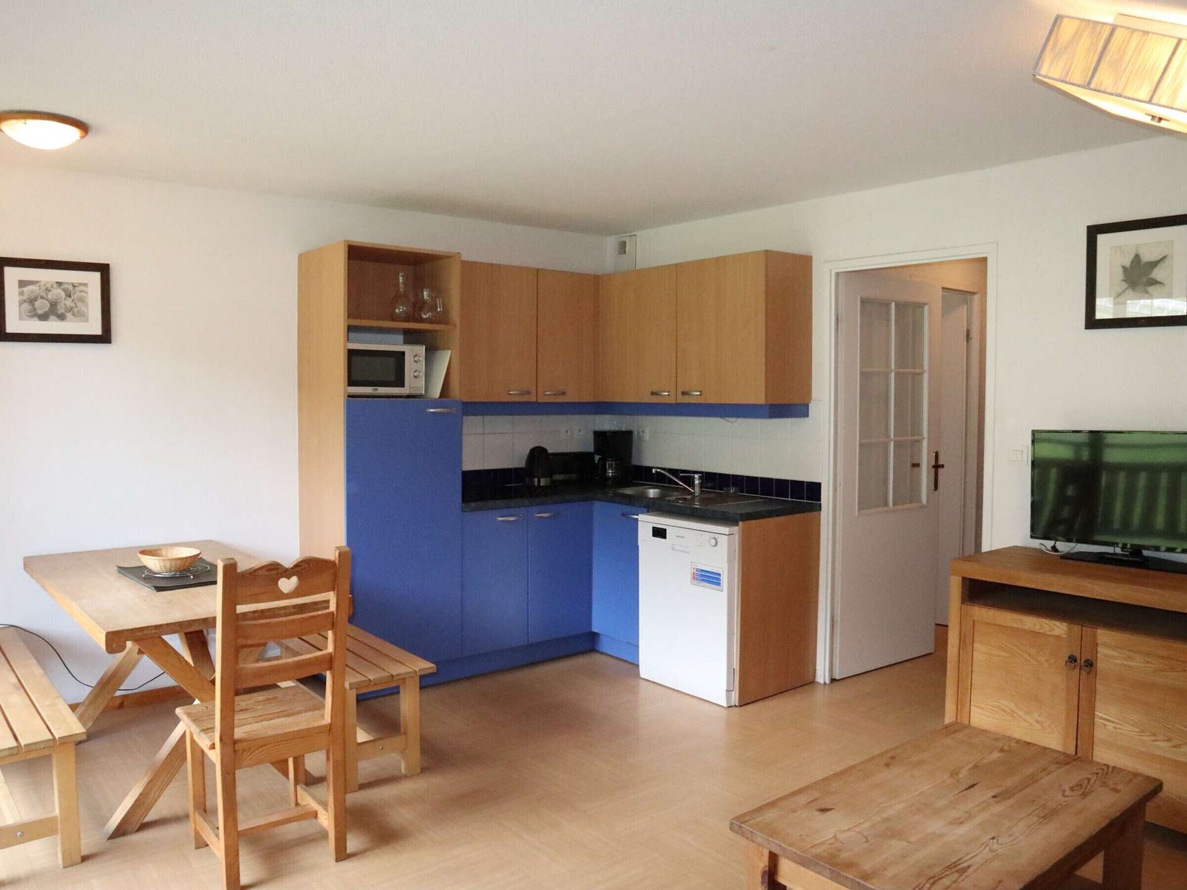 Réfrigérateur, lave-vaisselle