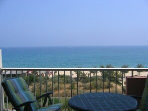 Property grounds - Studio for 3 with air conditioning and parking by the beach in Lavandou (Le Lavandou)