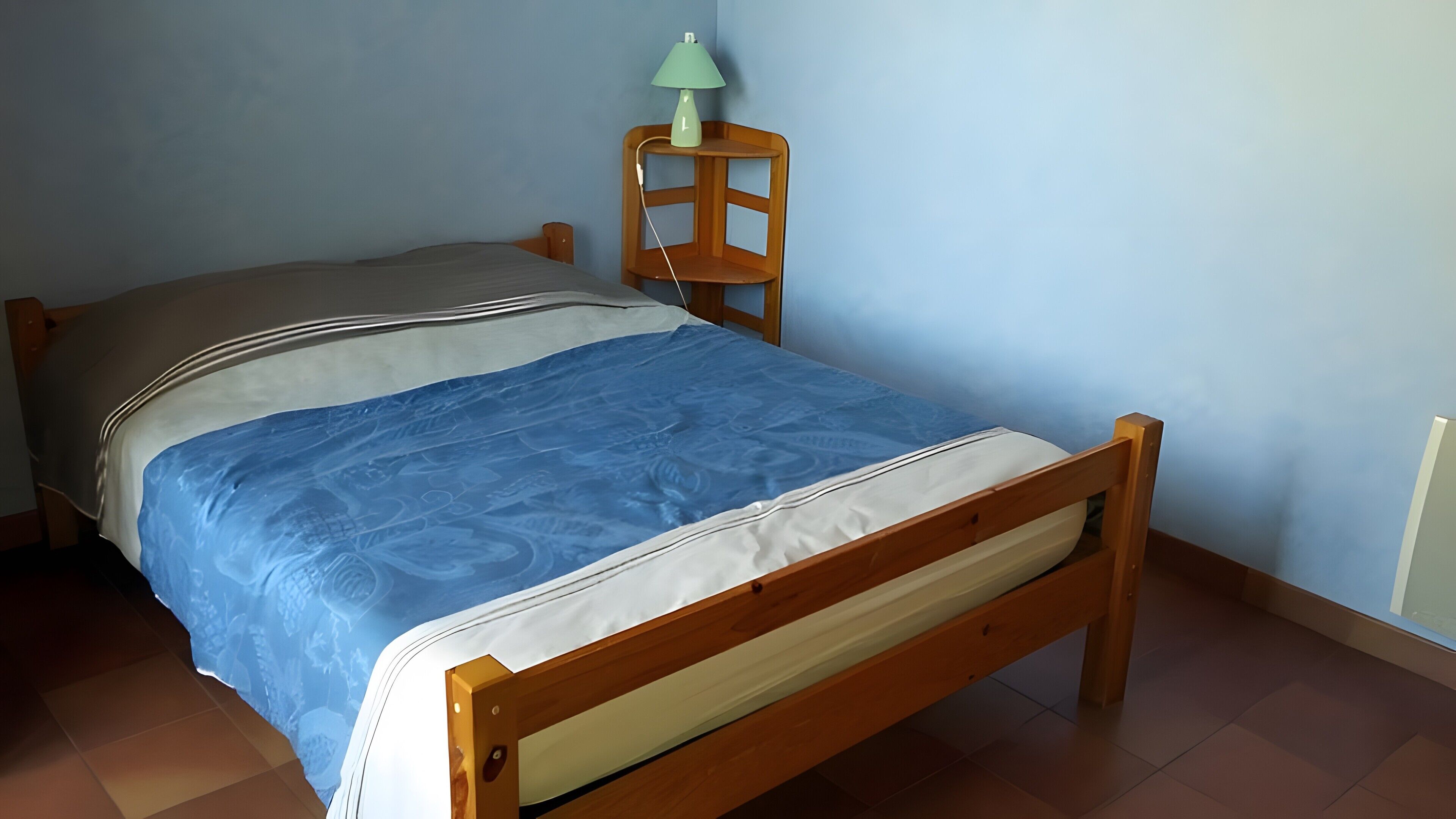 4 bedrooms, iron/ironing board, WiFi