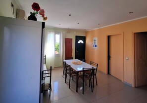 House, 2 Bedrooms, Garden View | Dining room - Suli Residences (Kefalonia)