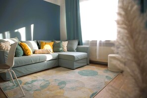 TV - Beautiful Cosy 2BR Apartment (Luxembourg City)