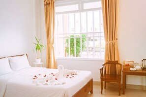 Firemannsrom – deluxe, byutsikt | Gateutsikt