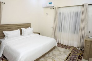 Luxury Room - ED - Havilah Suites (Abuja)