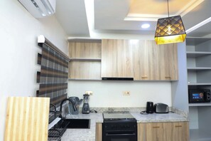 Luxury Room | Private kitchen - ED - Havilah Suites (Abuja)