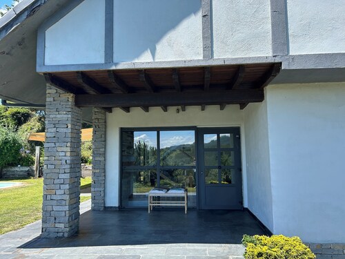 VILLA WITH POOL IN A BASQUE VILLAGE BETWEEN BILBAO AND THE URDAIBAI BEACHES