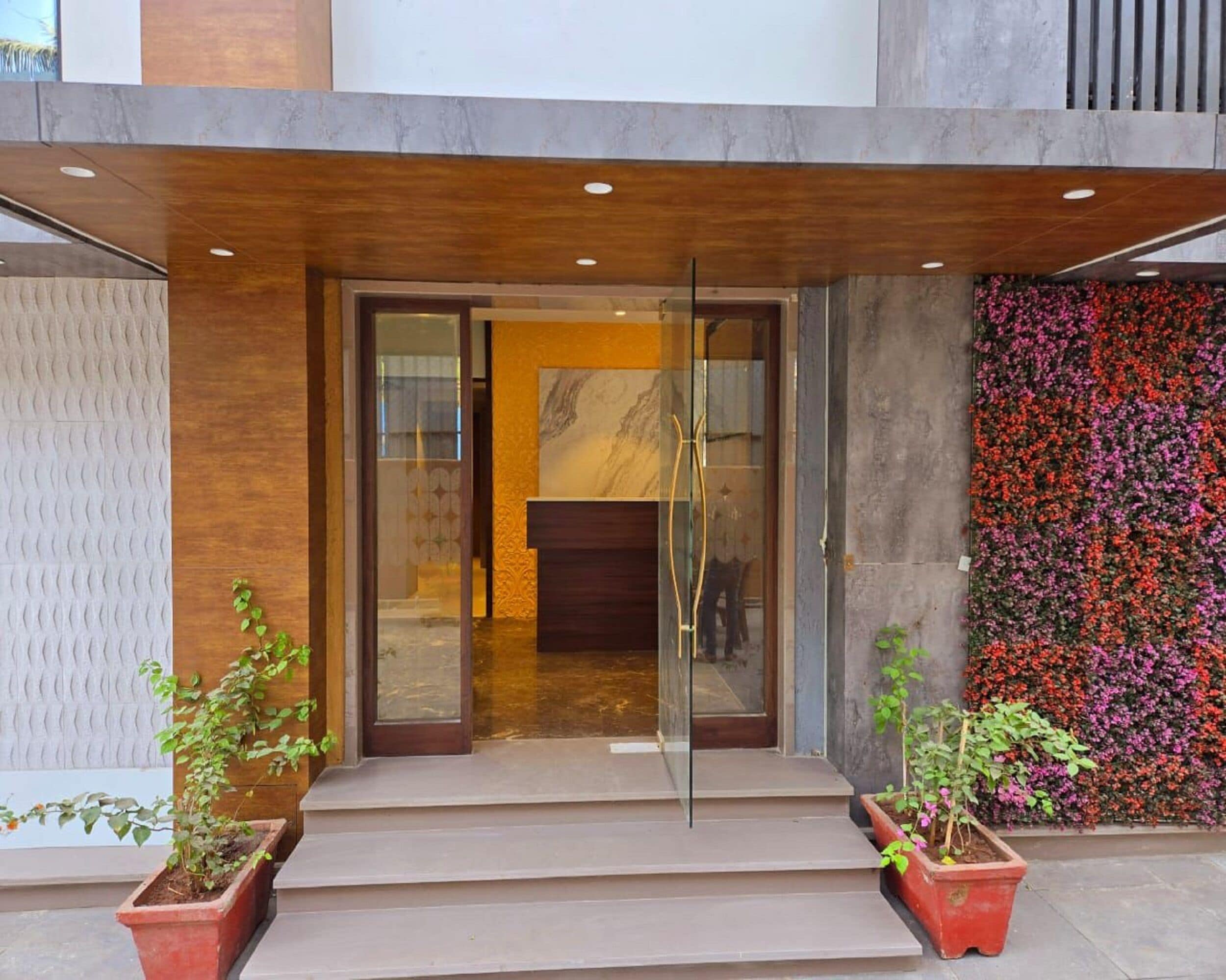 Entrée de l’hébergement