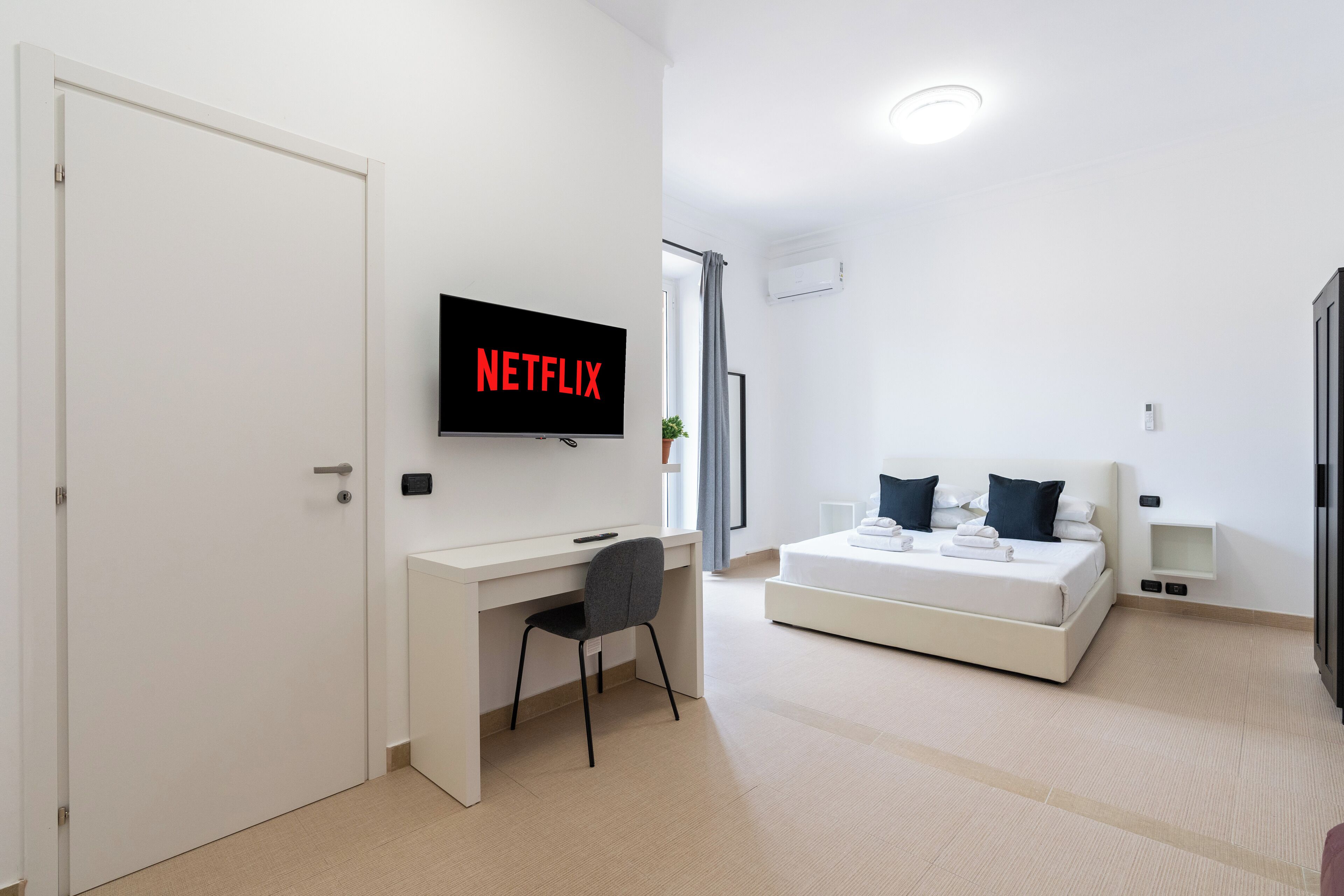 Comfort Quadruple Room, Balcony