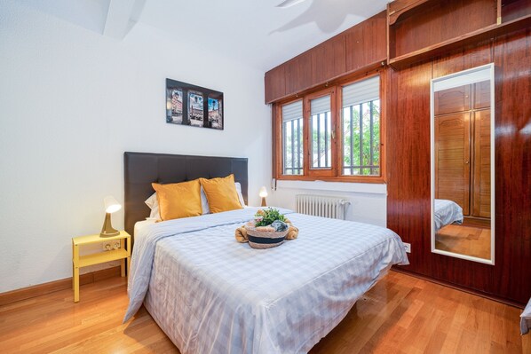 Classic Room - P Casa Cafe Madrid Calle Carlos Dubois 3 (Madrid)