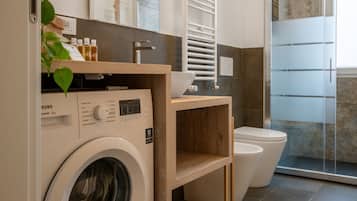 Shower, bidet