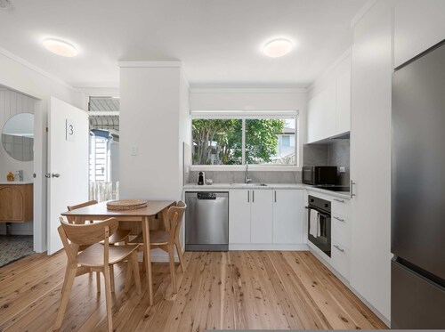 Prickly Pear Stays in Merewether - Ridge St