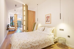 1 bedroom, iron/ironing board, WiFi, bed sheets - Apartment 'Mestalla Flats Rut' with Private Terrace, Wi-Fi and Air Conditioning (Valencia)
