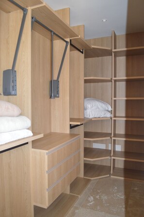 4 bedrooms, iron/ironing board, WiFi, bed sheets - Villa Anna - 10mn from the beach (Bonifacio)