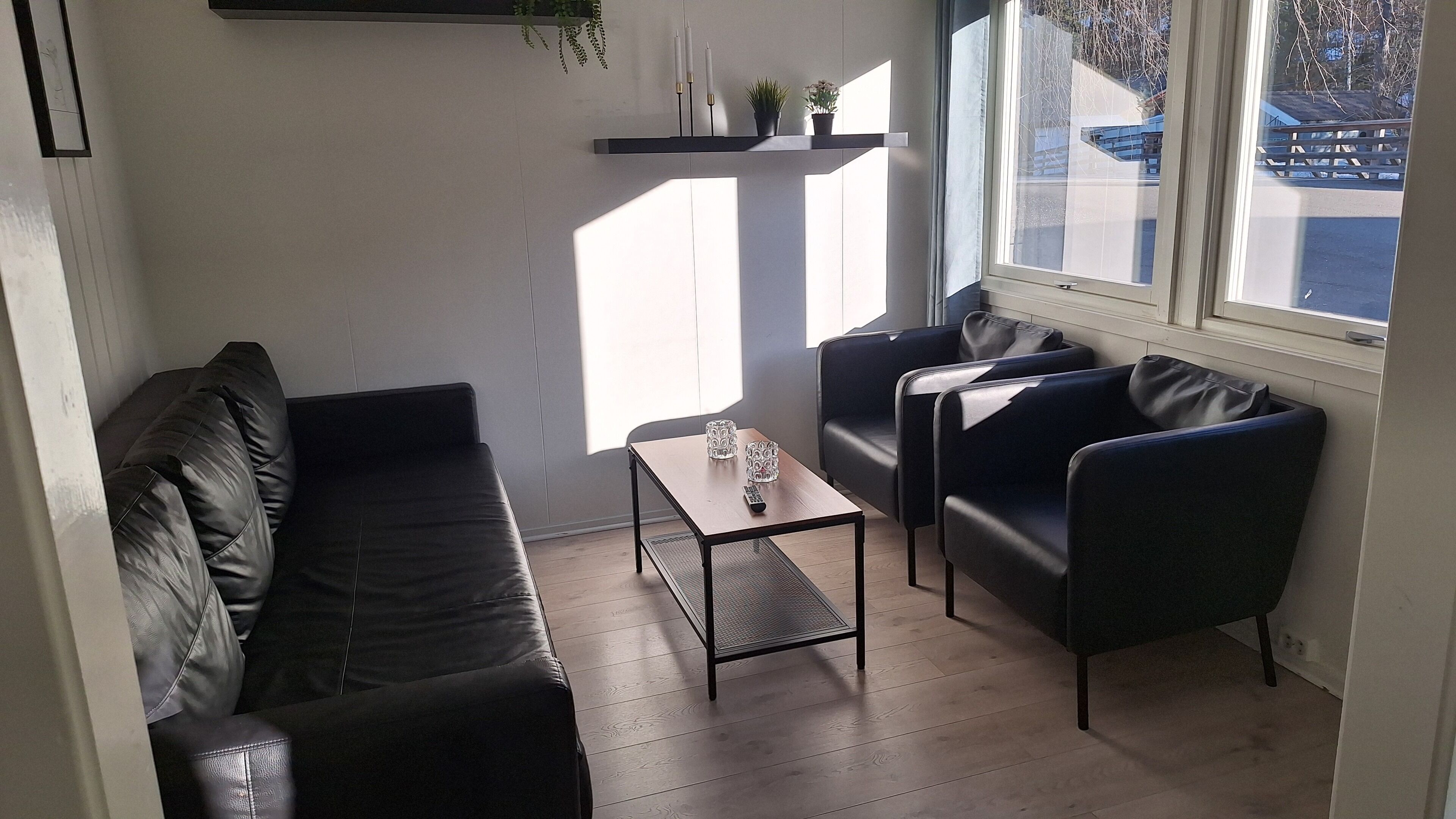 Familien-Ferienhütte, Haustiere gestattet, Seeblick | Wohnbereich