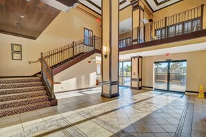 2 bedrooms, Internet - 2BR Fireworks View With Pool Spa 5 Minutes to Disney (Orlando)