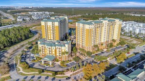 Apartment | 2 bedrooms, Internet - 2BR Fireworks View With Pool Spa 5 Minutes to Disney (Orlando)