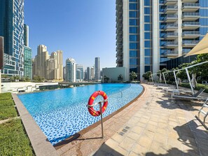 Apartment - Stayshort - Luxury 1 Bedroom Apartment in Dubai Marina Sleeps 4 (Dubai)