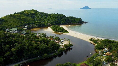 Casa Alto Padr o com 5 Su tes e Jacuzzi Privativa