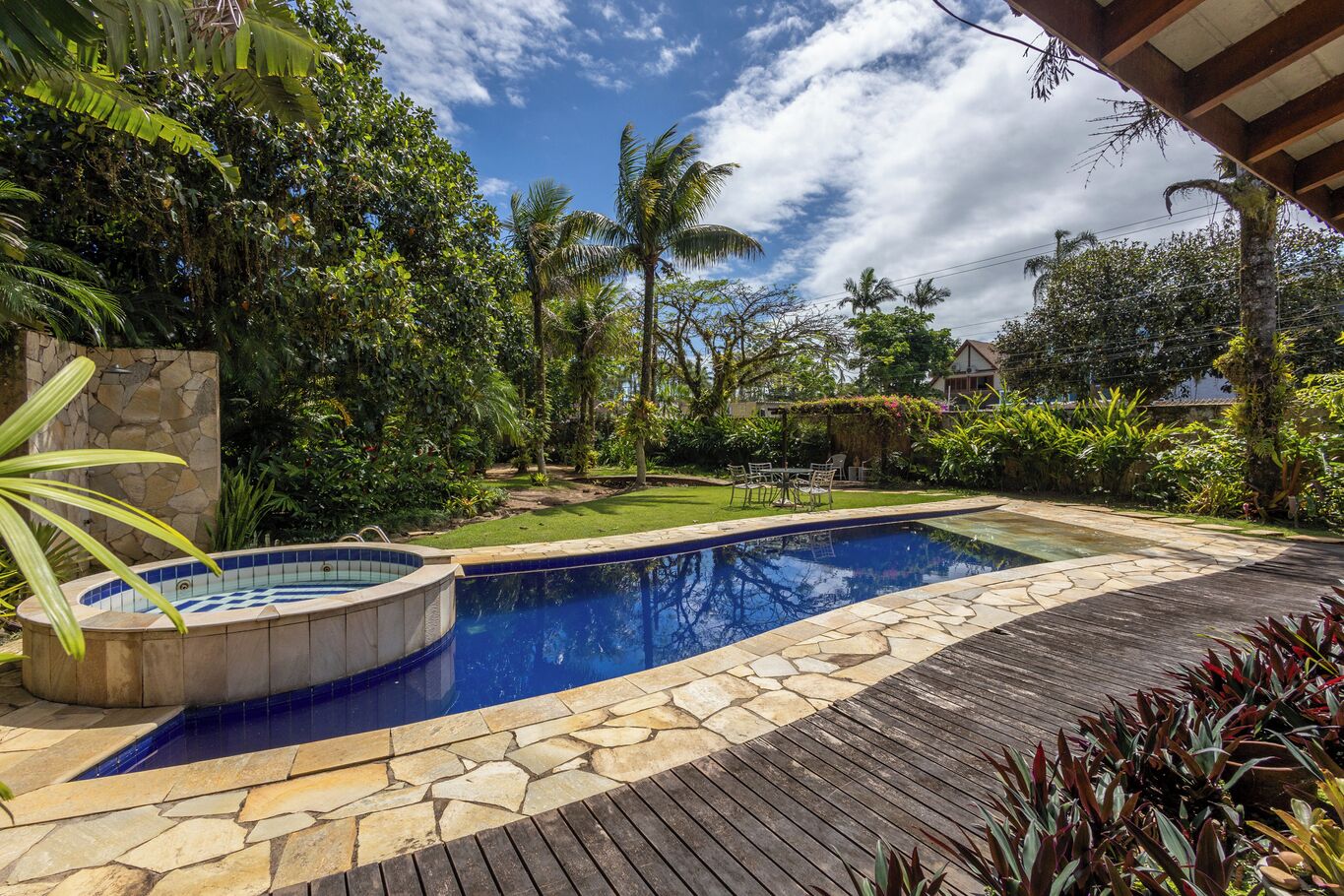 House, Smoking | 5 bedrooms