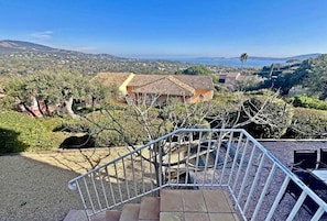 Property grounds - Sea view apartment, 6/8 people. Vacation Village (Grimaud)
