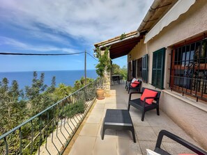 Terrace/patio - Country House 'Vinya Del Mar' with Sea View, Private Terrace and Wi-Fi (Deià)