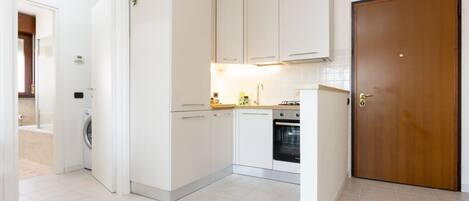 Mikrowelle, Toaster, Eiswürfelbereiter