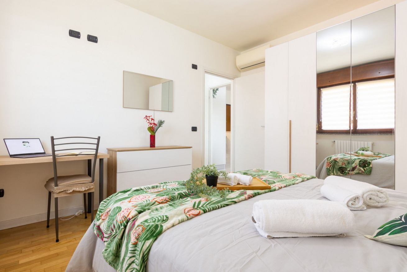 2 camere, ferro/asse da stiro