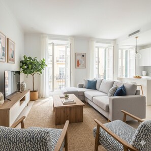 Living area - Ultimate Paris experience! (Paris)
