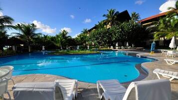 Departamento | Alberca | 2 albercas al aire libre