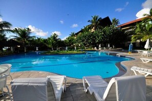 Apartment | Pool | 2 outdoor pools