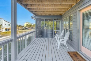 House (3 Bedrooms) | Interior - Steps to Sand! Home w/ 3 Decks in Sunset Beach (Sunset Beach)