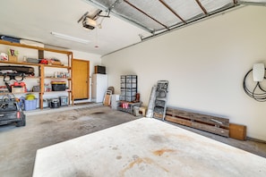 Apartment (3 Bedrooms) | Interior - 1 Mi to Golf Course: Wfh-friendly Pinetop Retreat (Pinetop)