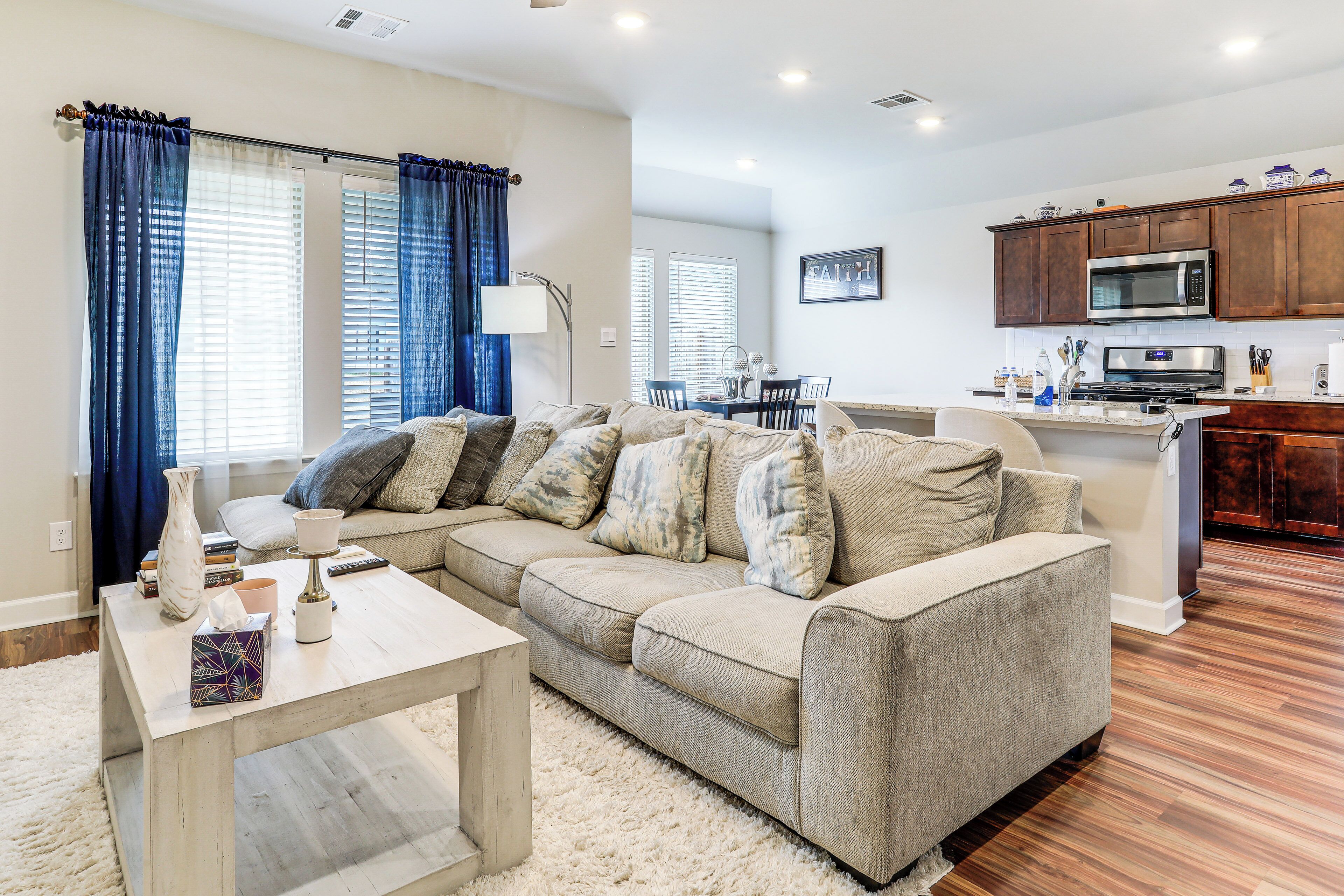 منزل (3 Bedrooms) | واجهة المنشأة