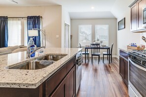 Casa (3 Bedrooms) | Interior