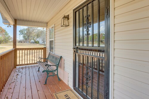 Pets Welcome! Spacious Boligee Home w/ Yard