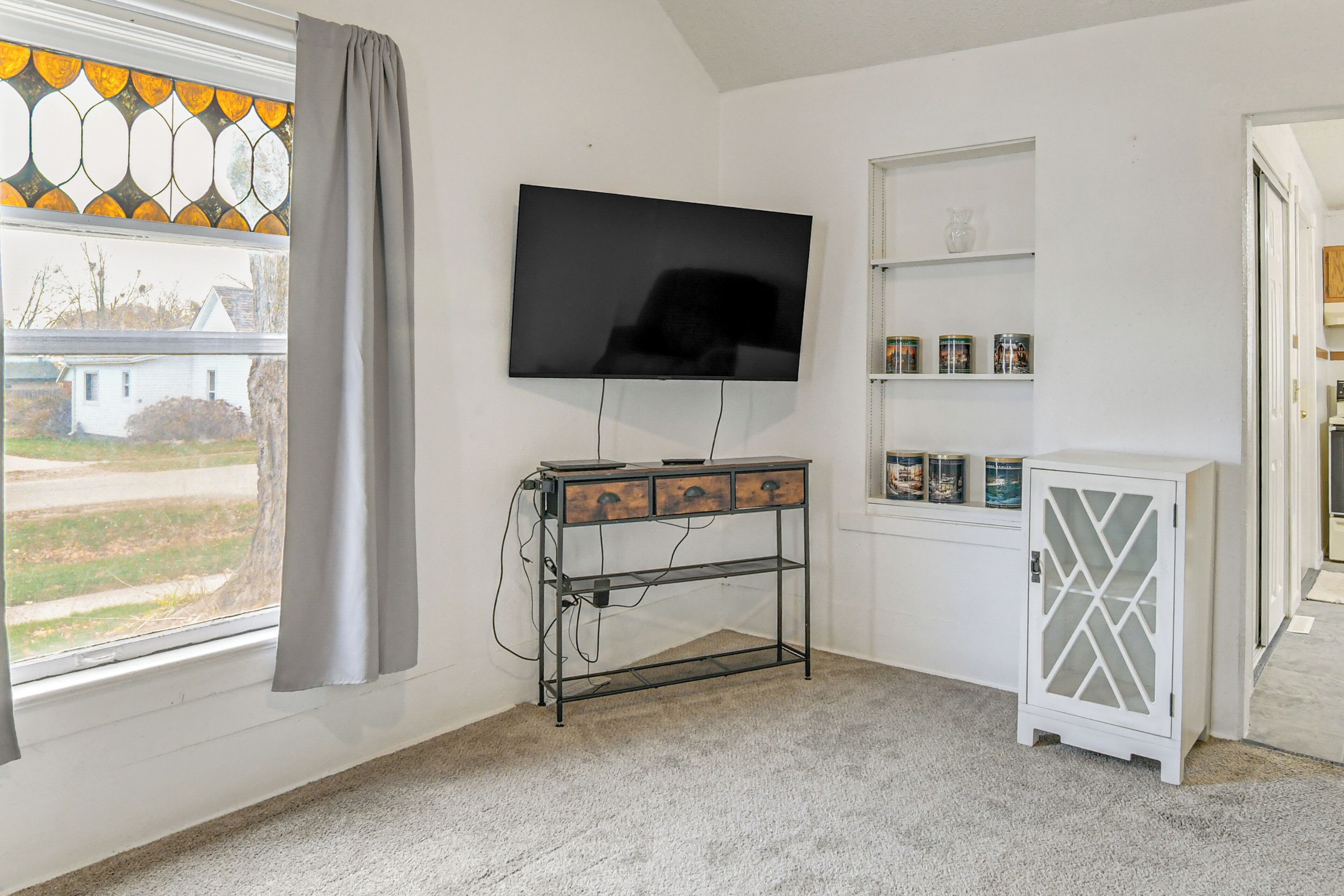 House (1 Bedroom) | Interior