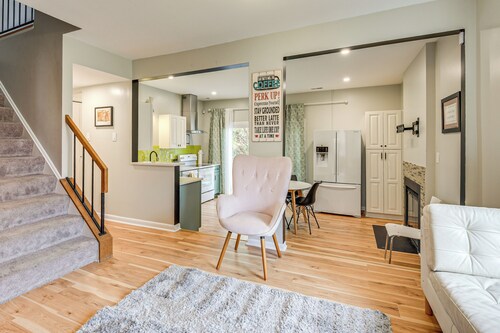 2 Mi to Lake Elkhorn Park: Family Gem w/ Deck!