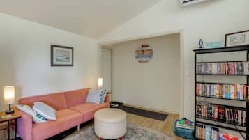 House (1 Bedroom) | Interior