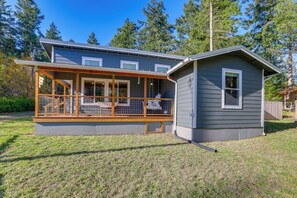 House (1 Bedroom) | Interior - Hike & Relax Fireside: Nordland Gem w/ Deck & Yard (Nordland)